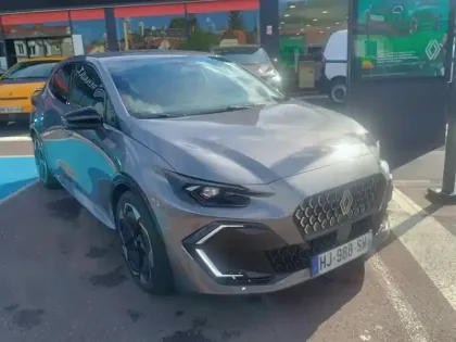 Photo 23 Renault Clio  E-Tech full hybrid 160 ch
