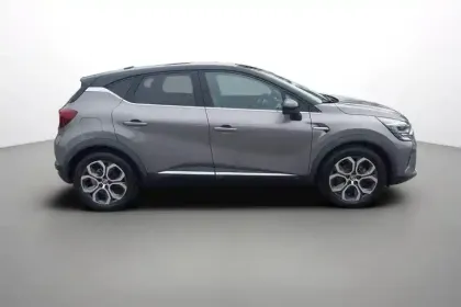Photo 6 Renault Captur  E-Tech full hybrid 145