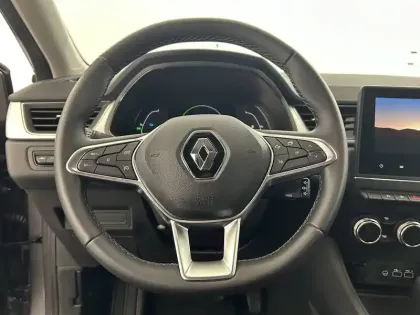 Photo 23 Renault Captur  E-Tech full hybrid 145