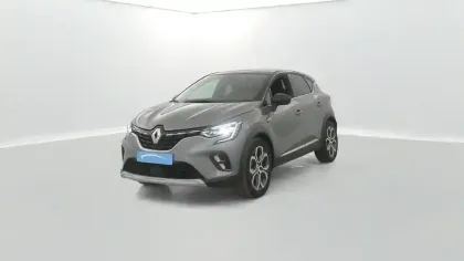 Photo 9 Renault Captur  E-Tech full hybrid 145
