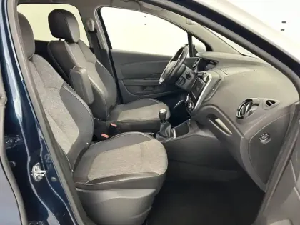 Photo 22 Renault Captur  dCi 90