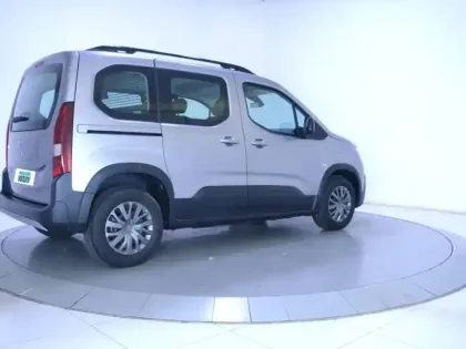 Photo 7 Peugeot Rifter  Standard BlueHDi 130 S&S BVM6