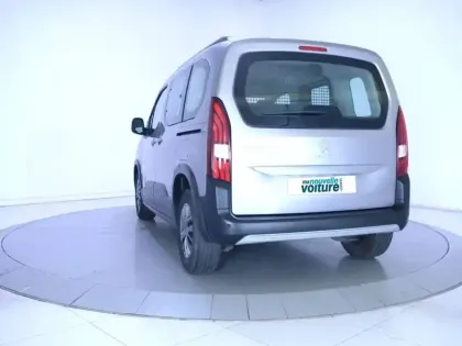 Photo 9 Peugeot Rifter  Standard BlueHDi 130 S&S BVM6