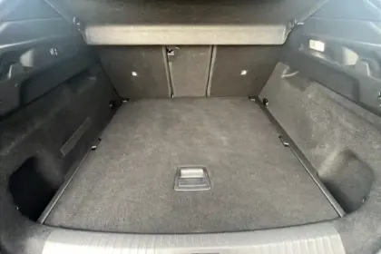 Photo 24 Peugeot 3008  Electrique 210 ch 73 kWh