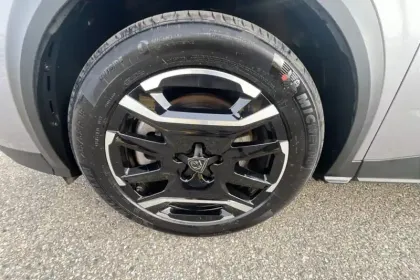 Photo 8 Peugeot 3008  Electrique 210 ch 73 kWh