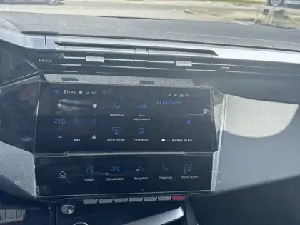 Photo 14 Peugeot 308  PHEV 180 e-EAT8