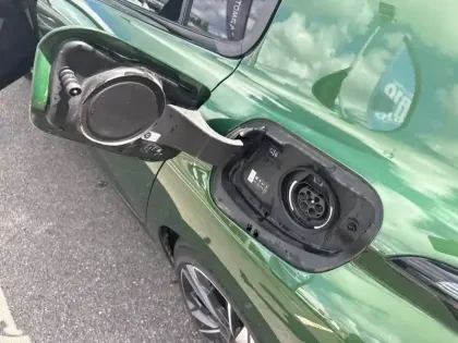 Photo 18 Peugeot 308  PHEV 180 e-EAT8