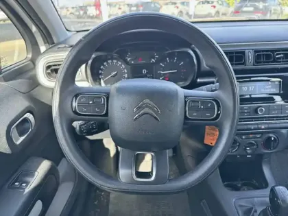 Photo 8 Citroën C3  PureTech 82