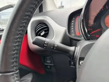 Photo 14 Toyota Aygo  1.0 VVT-i x-shift