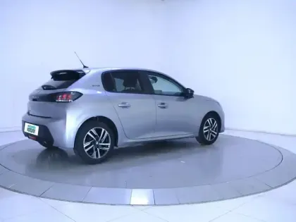 Photo 7 Peugeot 208  PureTech 75 S&S BVM5
