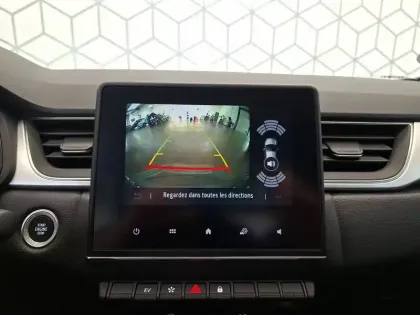 Photo 19 Renault Captur  E-Tech full hybrid 145