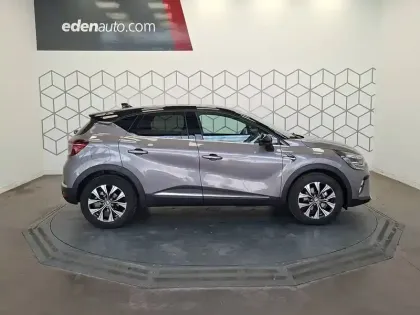 Photo 5 Renault Captur  E-Tech full hybrid 145