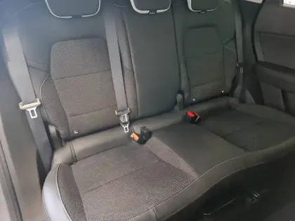 Photo 14 Renault Captur  E-Tech full hybrid 145