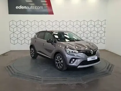 Photo 6 Renault Captur  E-Tech full hybrid 145