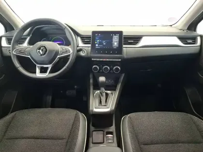 Photo 10 Renault Captur  E-Tech full hybrid 145