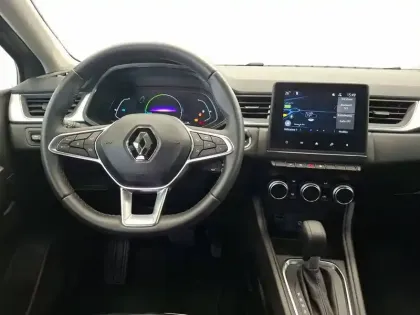 Photo 13 Renault Captur  E-Tech full hybrid 145