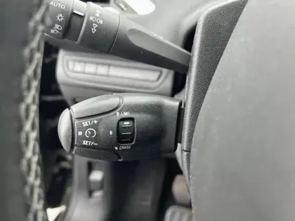 Photo 40 Peugeot 2008  1.2 PureTech 130ch S&S BVM6