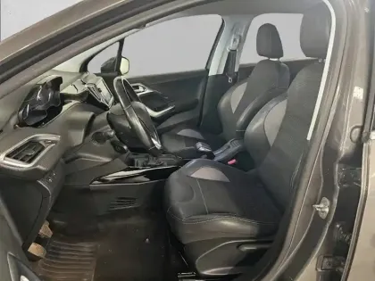 Photo 10 Peugeot 2008  1.2 PureTech 130ch S&S BVM6