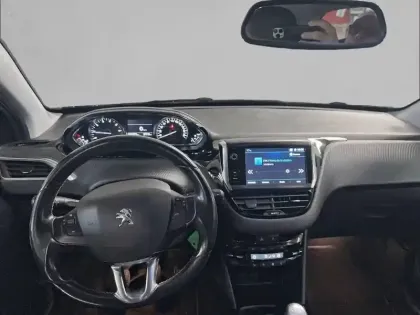 Photo 7 Peugeot 2008  1.2 PureTech 130ch S&S BVM6