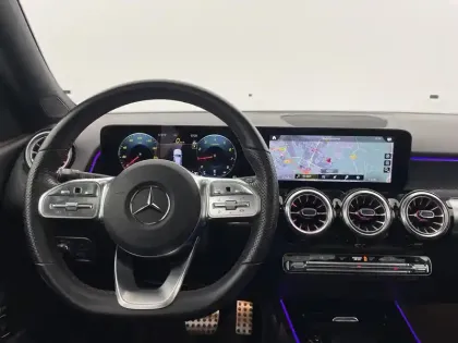 Photo 21 Mercedes GLB  200 7G-DCT