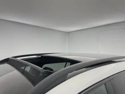 Photo 31 Mercedes GLB  200 7G-DCT