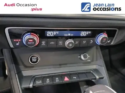 Photo 14 Audi Q3  Sportback 35 TFSI 150 ch S tronic 7