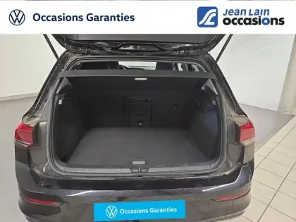 Photo 13 Volkswagen Golf  1.5 eTSI OPF 130 DSG7