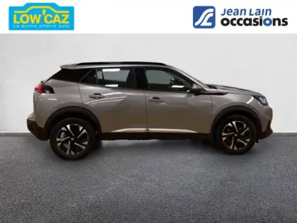 Photo 8 Peugeot 2008  PureTech 130 S&S EAT8