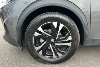 Photo 27 Peugeot 2008  PureTech 130 S&S EAT8