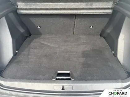 Photo 7 Peugeot 2008  Hybrid 145 e-DCS6