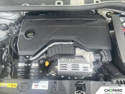 Photo 25 Peugeot 2008  Hybrid 145 e-DCS6