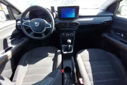 Photo 8 Dacia Sandero  TCe 90