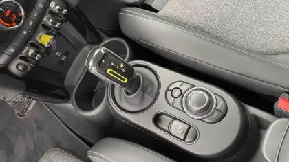 Photo 9 Mini Mini Hatch 3 Portes Cooper SE 184 ch