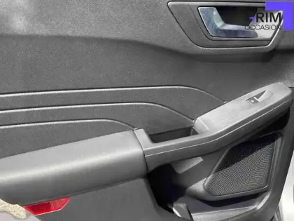 Photo 20 Ford Kuga  2.5 Duratec 180 ch FlexiFuel FHEV E85 Powershift