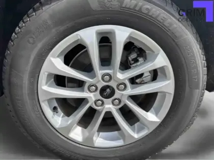 Photo 14 Ford Kuga  2.5 Duratec 180 ch FlexiFuel FHEV E85 Powershift