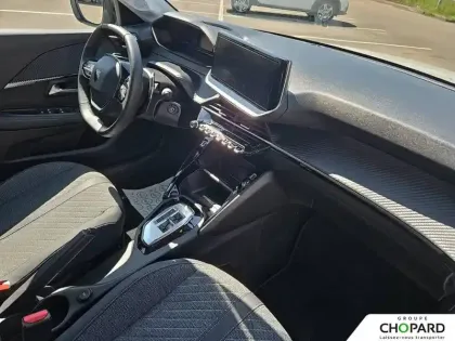 Photo 12 Peugeot 208  Hybrid 100 e-DCS6