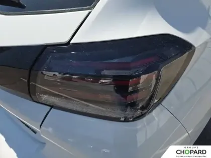 Photo 27 Peugeot 208  Hybrid 100 e-DCS6