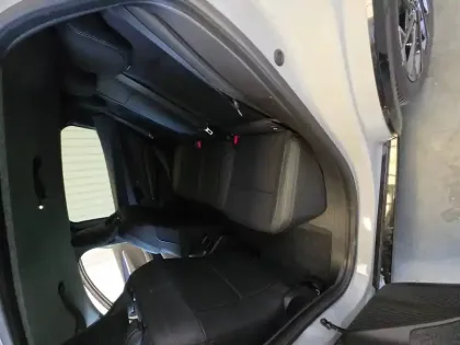 Photo 15 Renault Megane  E-Tech 220 ch autonomie confort