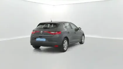 Photo 13 Renault Megane Mégane IV Berline Blue dCi 115