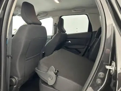 Photo 38 Dacia Duster  Blue dCi 115 4x2