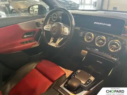 Photo 12 Mercedes Classe A  35 Mercedes-AMG 7G-DCT Speedshift AMG 4Matic