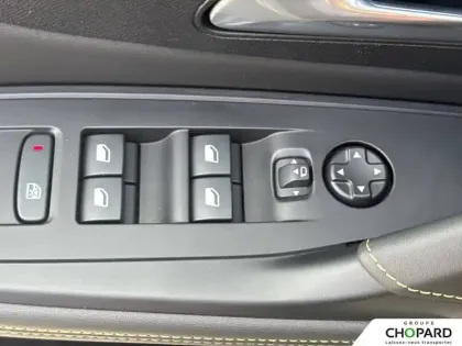 Photo 23 Peugeot 308  Hybrid 145 e-DCS6