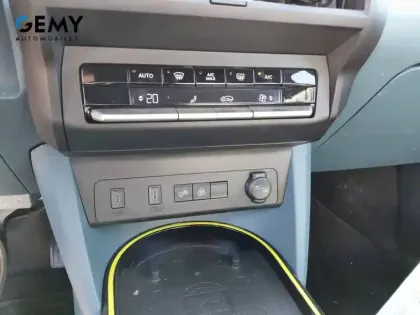 Photo 14 Fiat Panda Grande  T-Gen 3 1.2 Hybrid Turbo 110 ch eDCT6