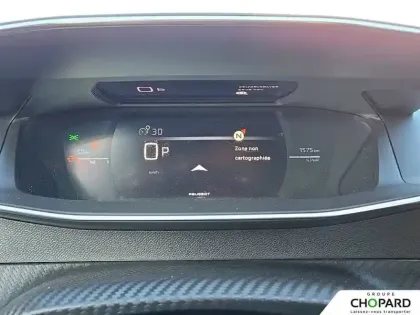 Photo 16 Peugeot 2008  Hybrid 145 e-DCS6