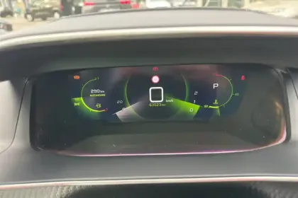 Photo 14 Peugeot 208  PureTech 100 S&S EAT8