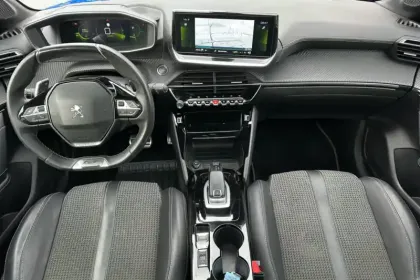 Photo 11 Peugeot 208  PureTech 100 S&S EAT8