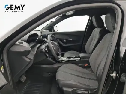 Photo 30 Peugeot 2008  Hybrid 145 e-DCS6