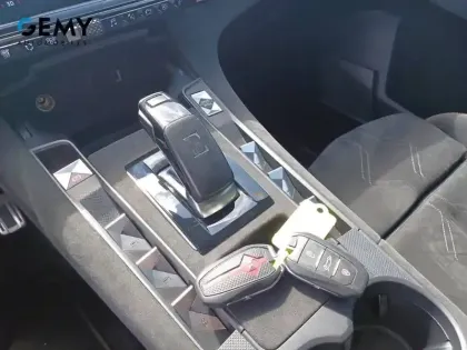 Photo 18 DS DS 7 DS7 Crossback Hybride E-Tense 225 EAT8