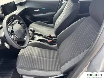 Photo 10 Peugeot 208  PureTech 75 S&S BVM5