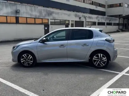 Photo 36 Peugeot 208  PureTech 75 S&S BVM5